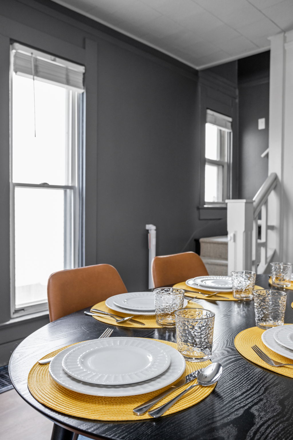 Enjoy a feast with our full dining set up for 6.