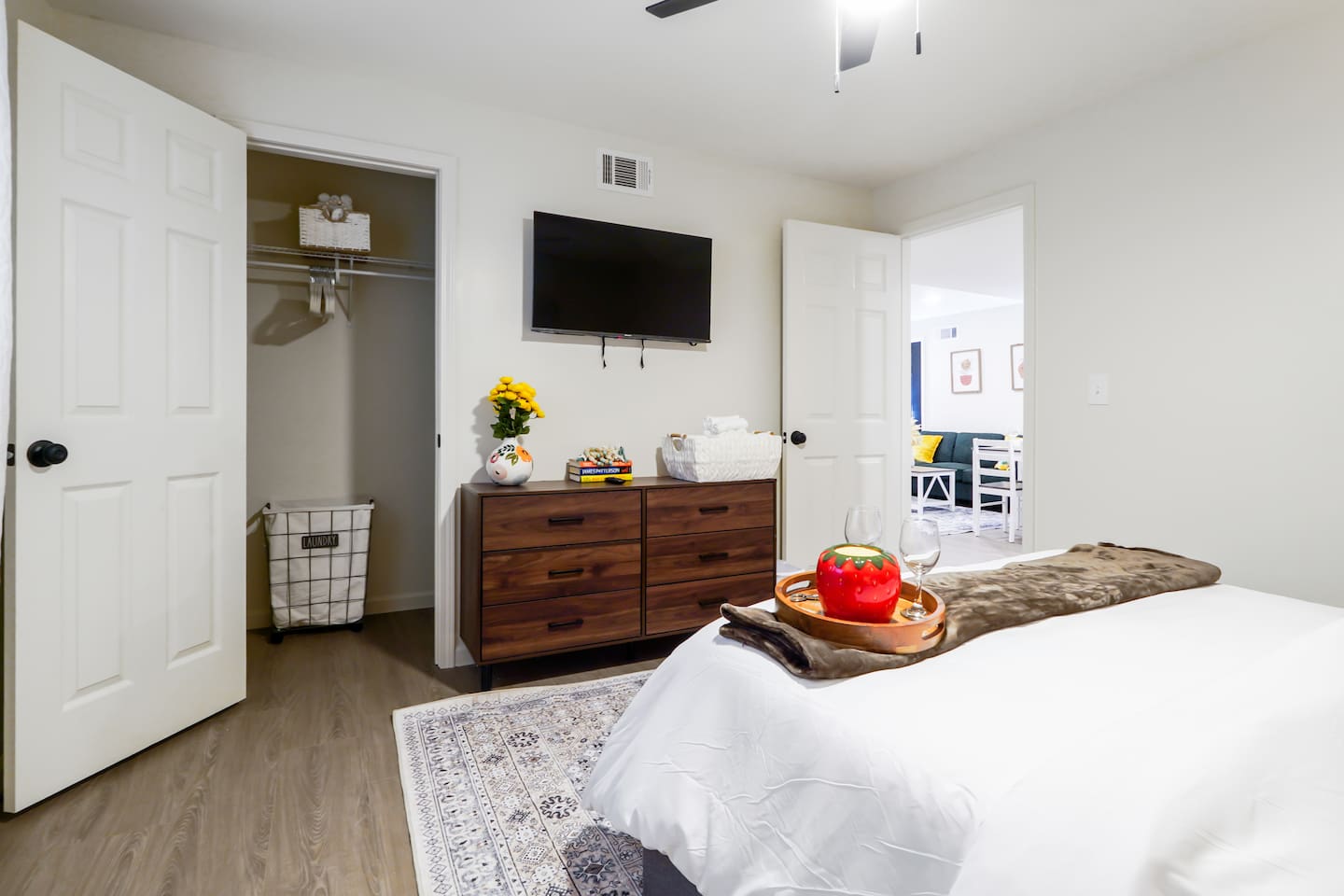 Bedroom