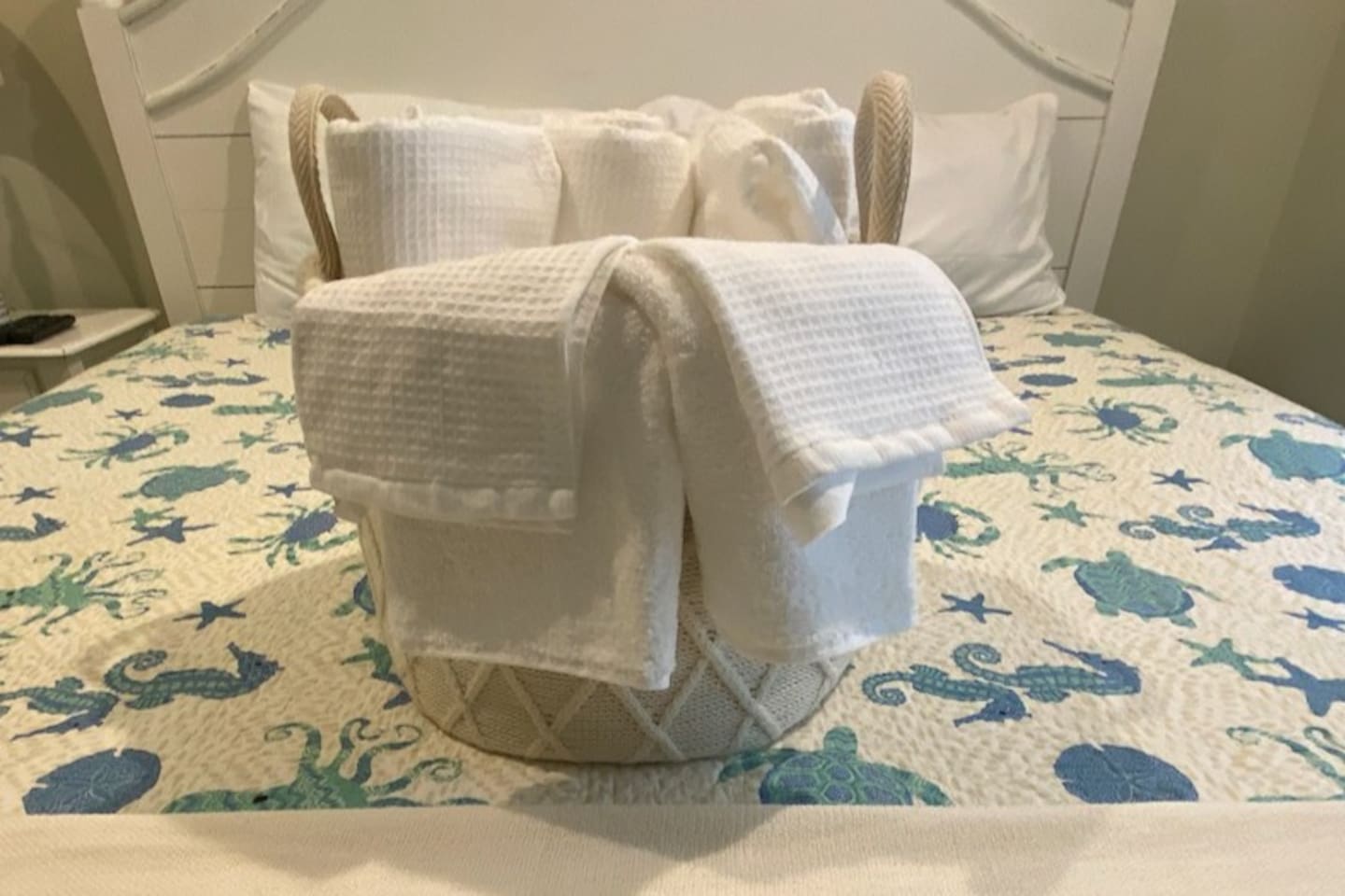 Towels provided (Bathrooms include hand soap, body wash, shampoo, conditioner)