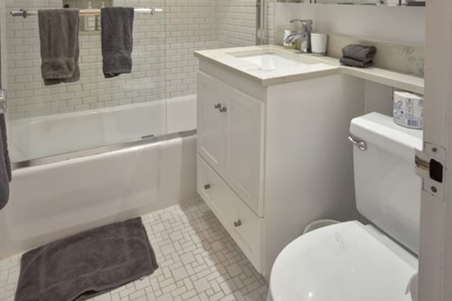 full bathroom