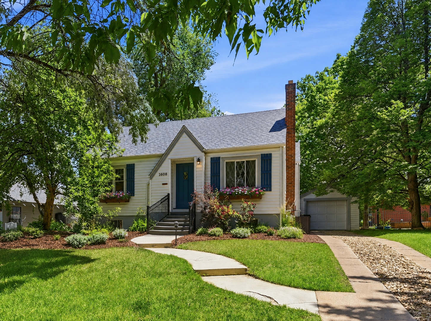 This 1940s classic shows off its charm and character the moment you walk up.