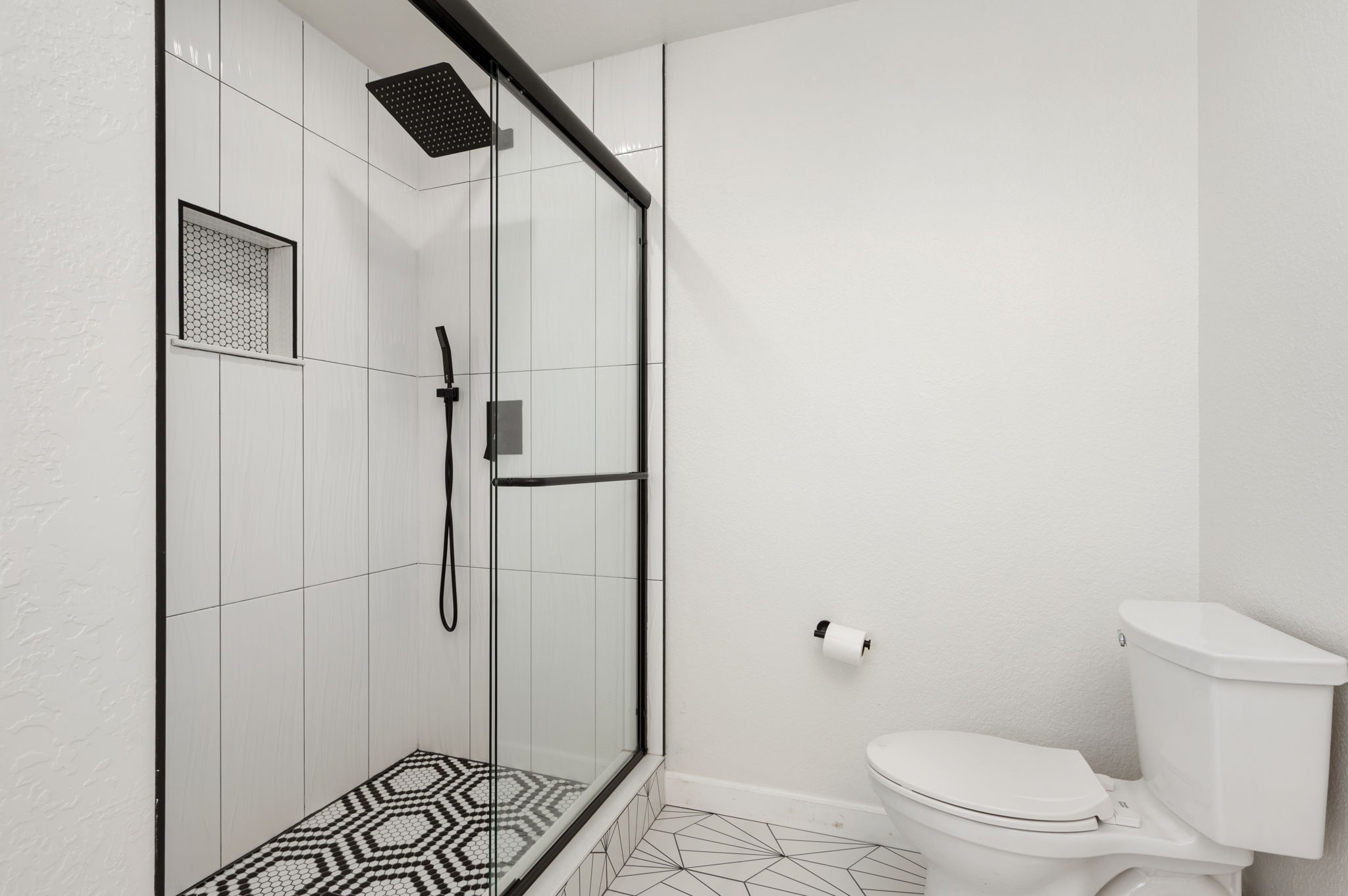 Coastline Haven — Master Bath