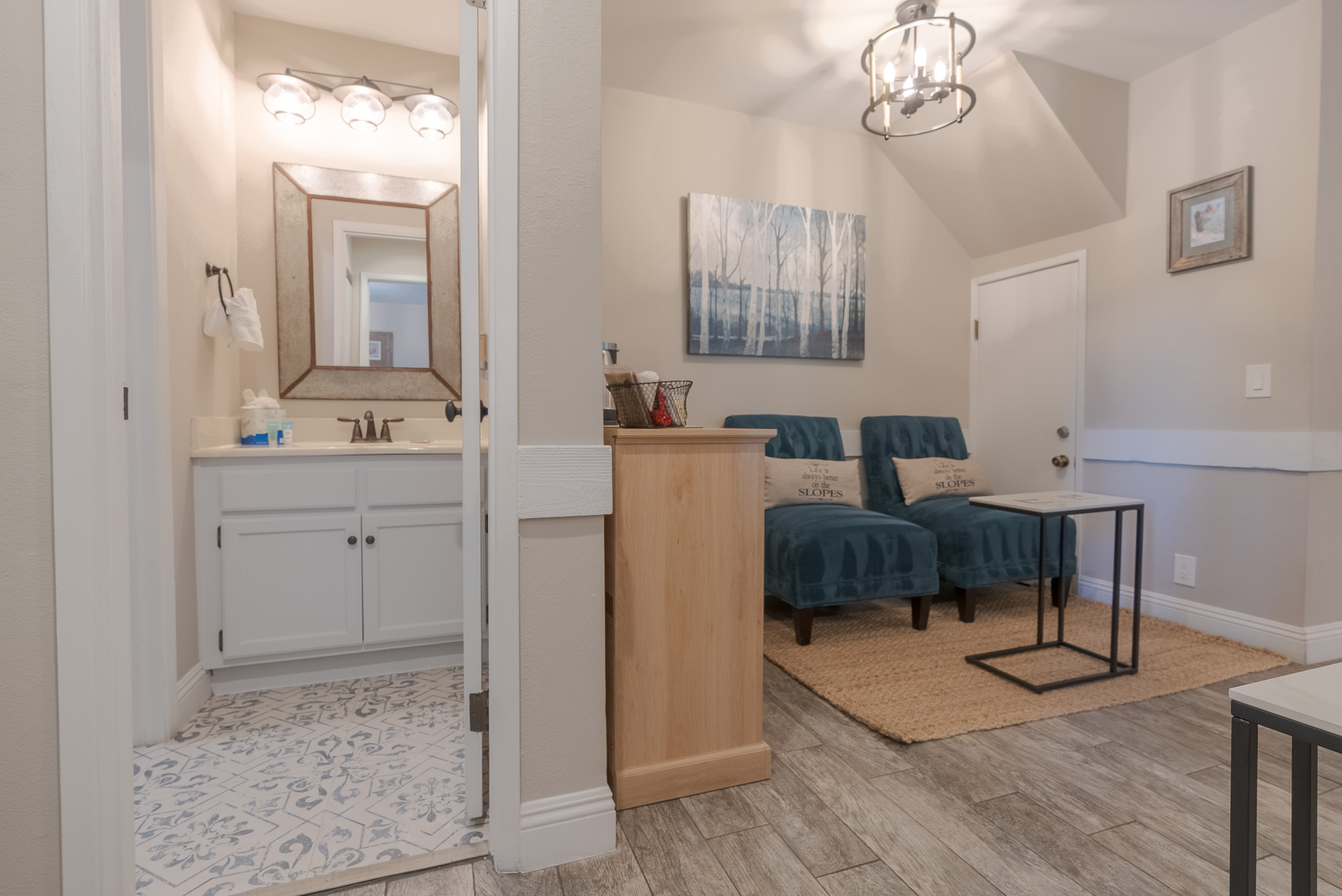 The 1st floor bathroom is just across from the downstairs queen bedroom.