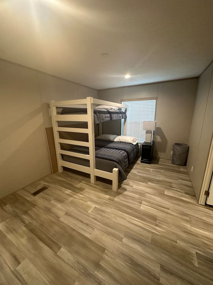 Main bedroom with bunks
