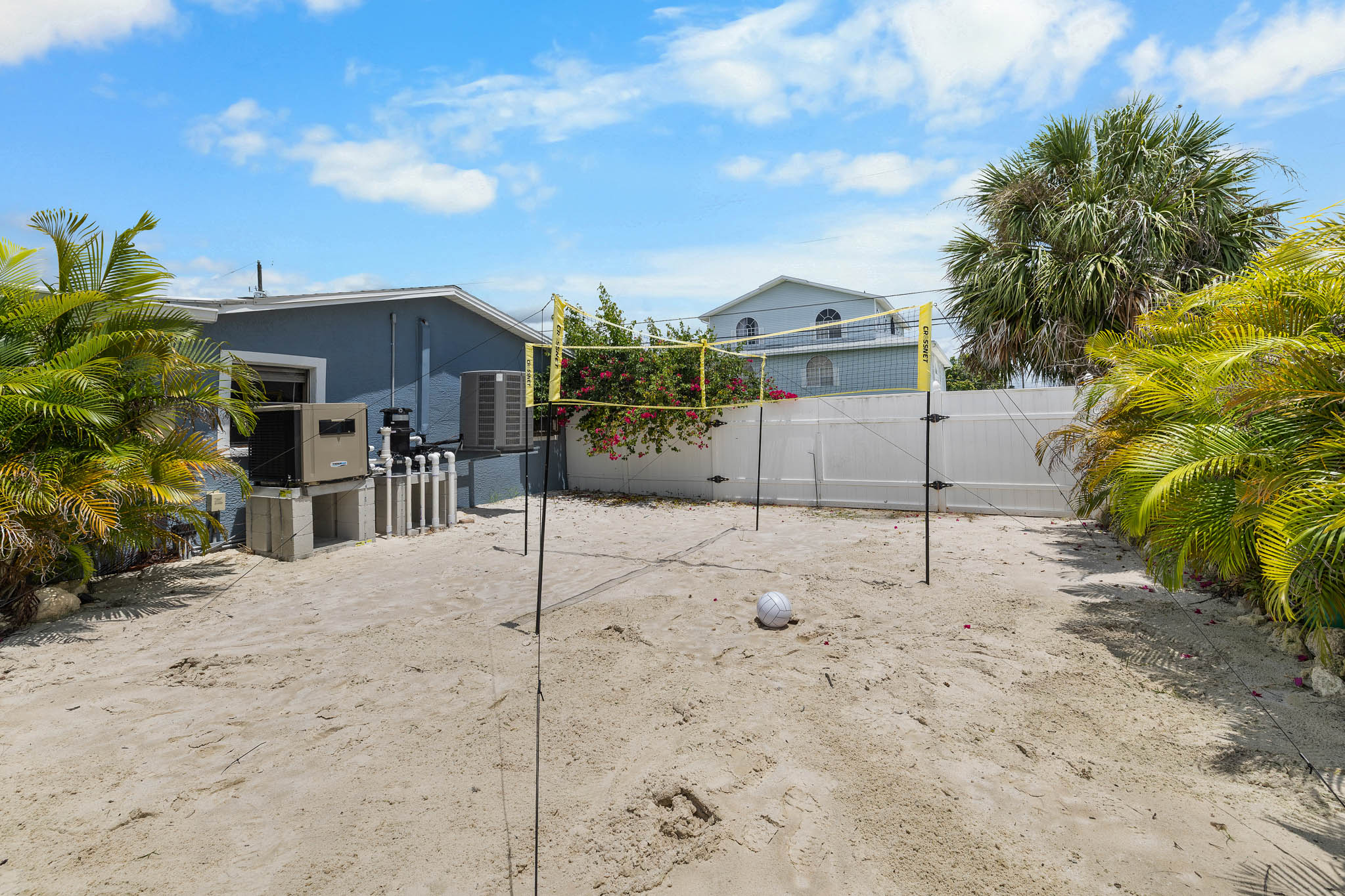 Waterfront/5BR w/HEATED Pool/Kayaks & Ping-Pong 2