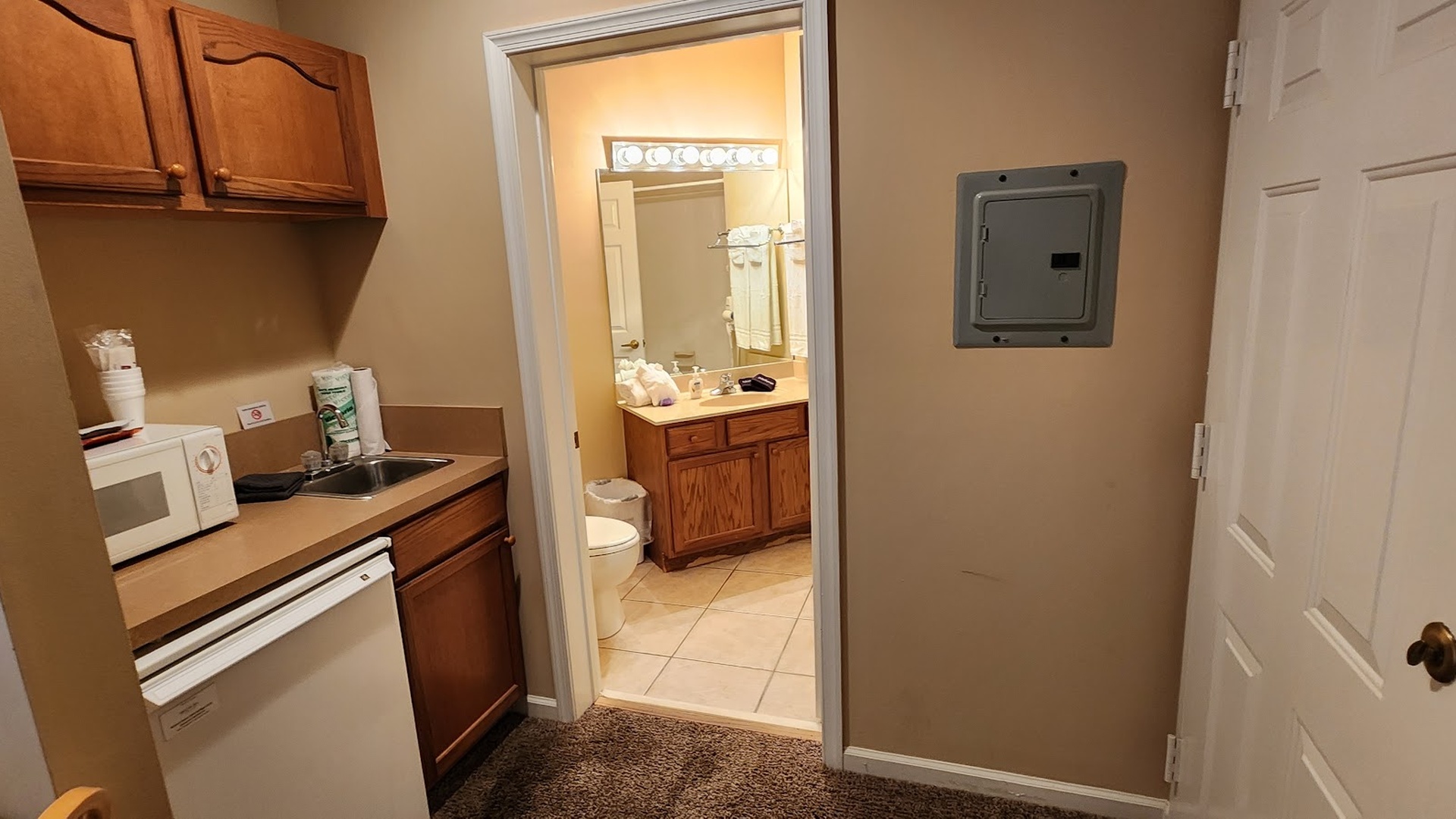 Right Direction Rentals Studio Villa 8403 4