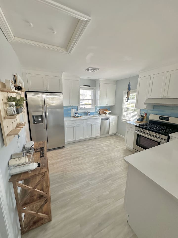 Kitchen with Counter Seating