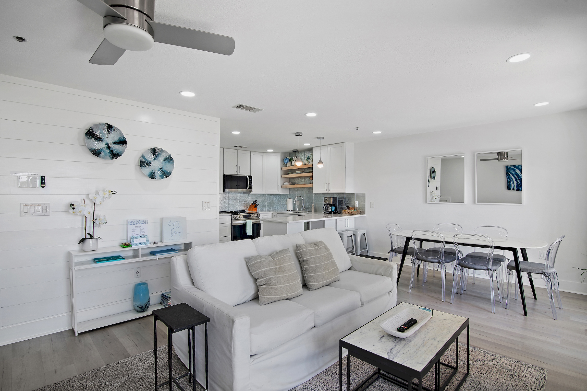 Living Room with dining room