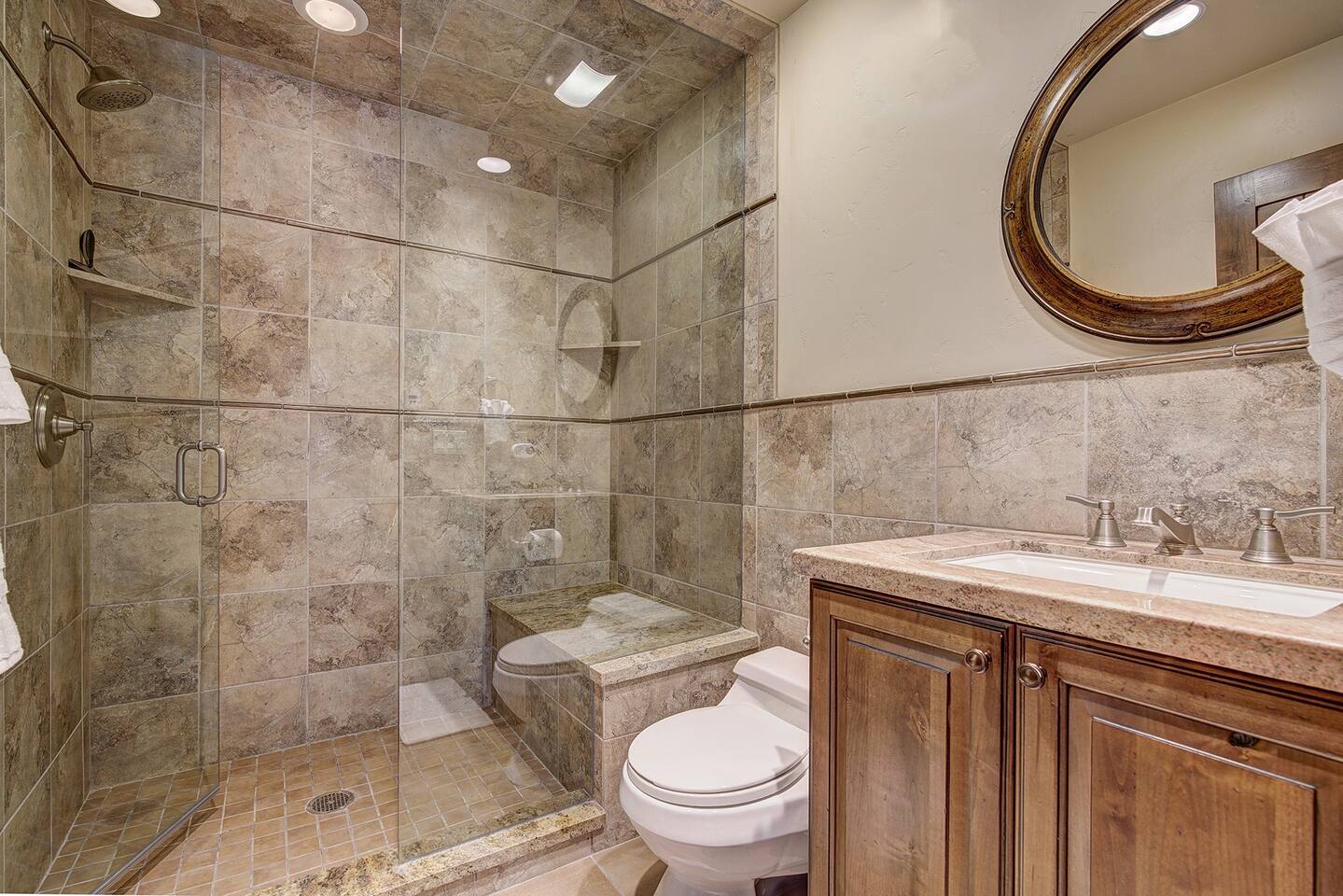 Bedroom #2 - Bathroom #2