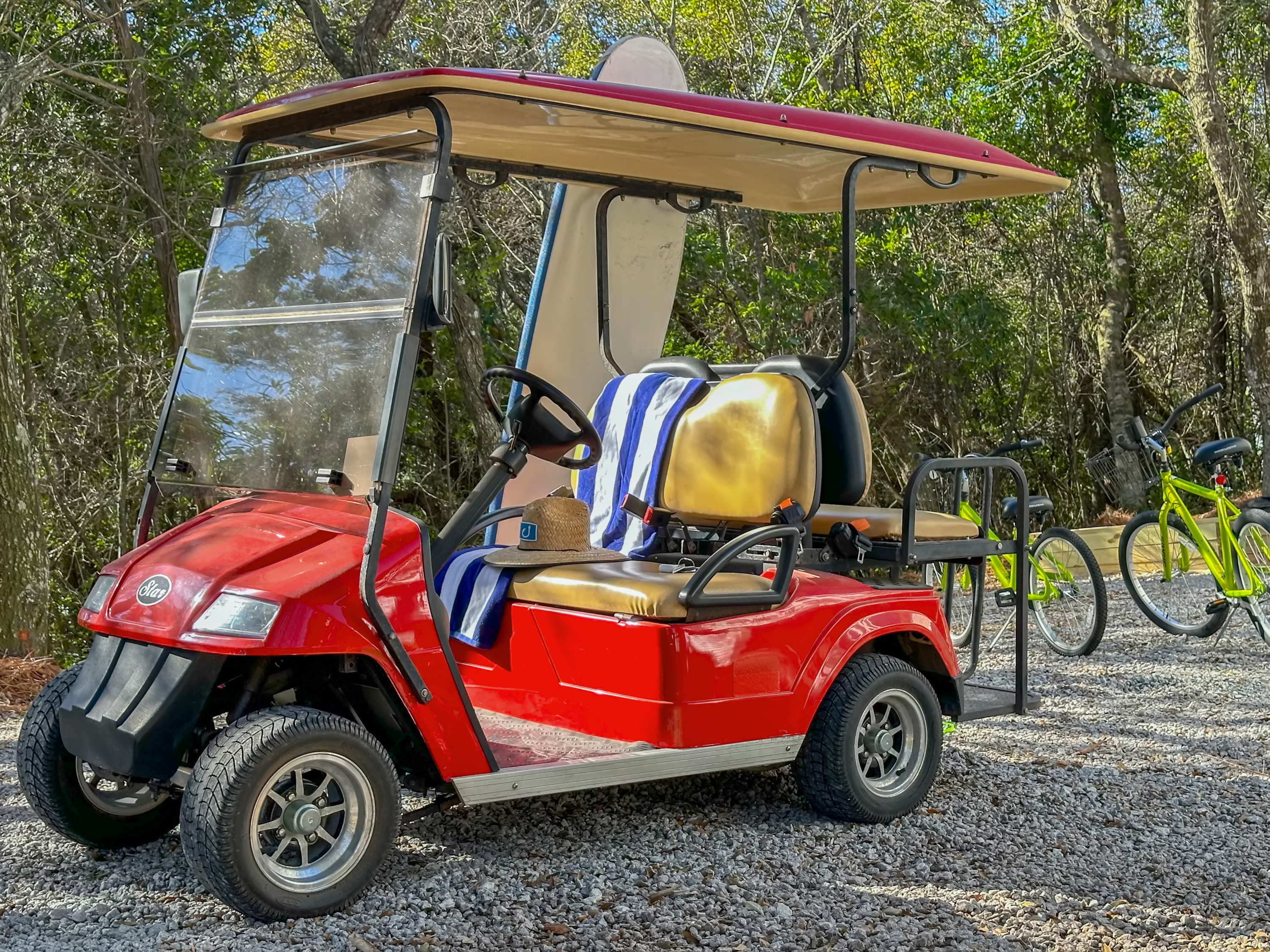 ...we've provided what you'll need for the perfect 'Beach Day'!