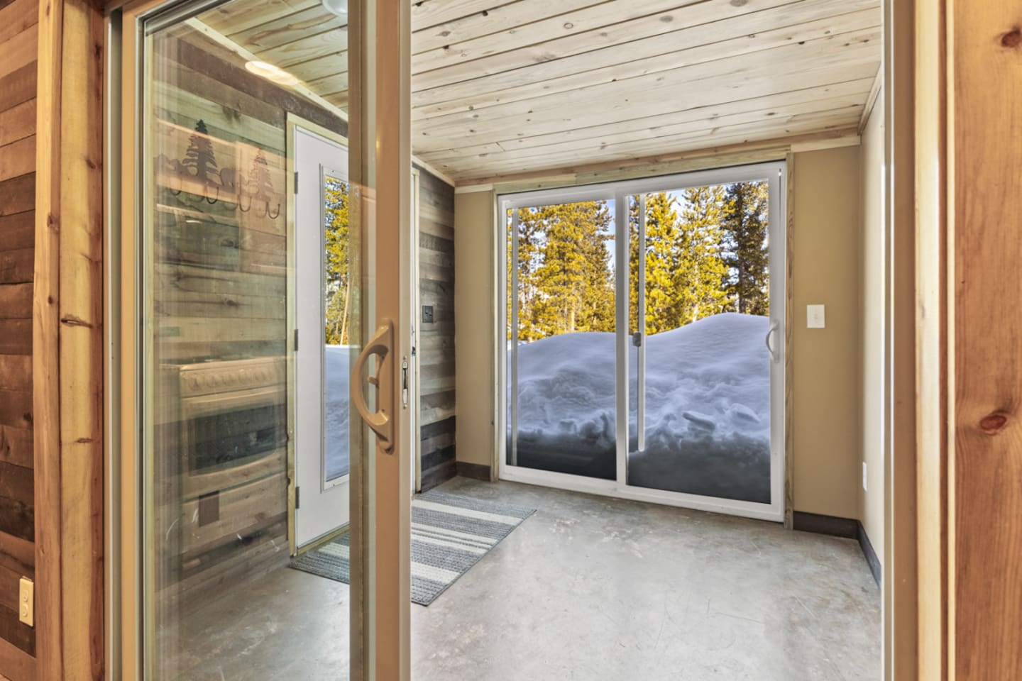 Ground Floor- Entry Way