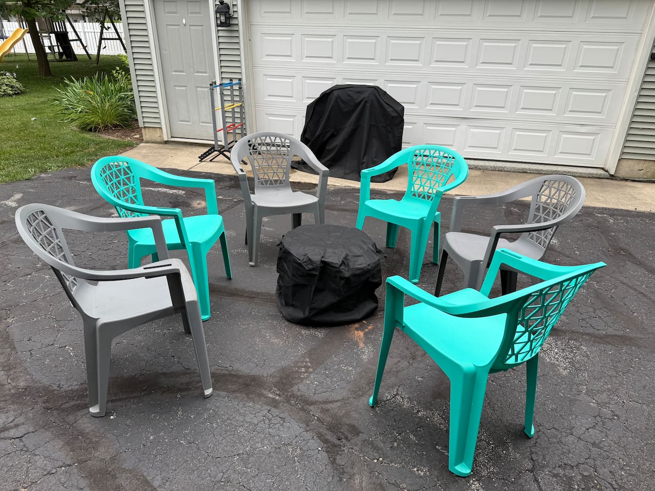 Please add cover once cool to keep out water and debris. Firepit stores under porch.