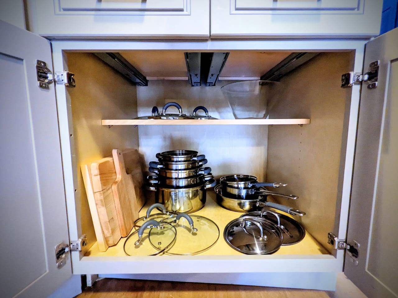 Kitchen Wares.