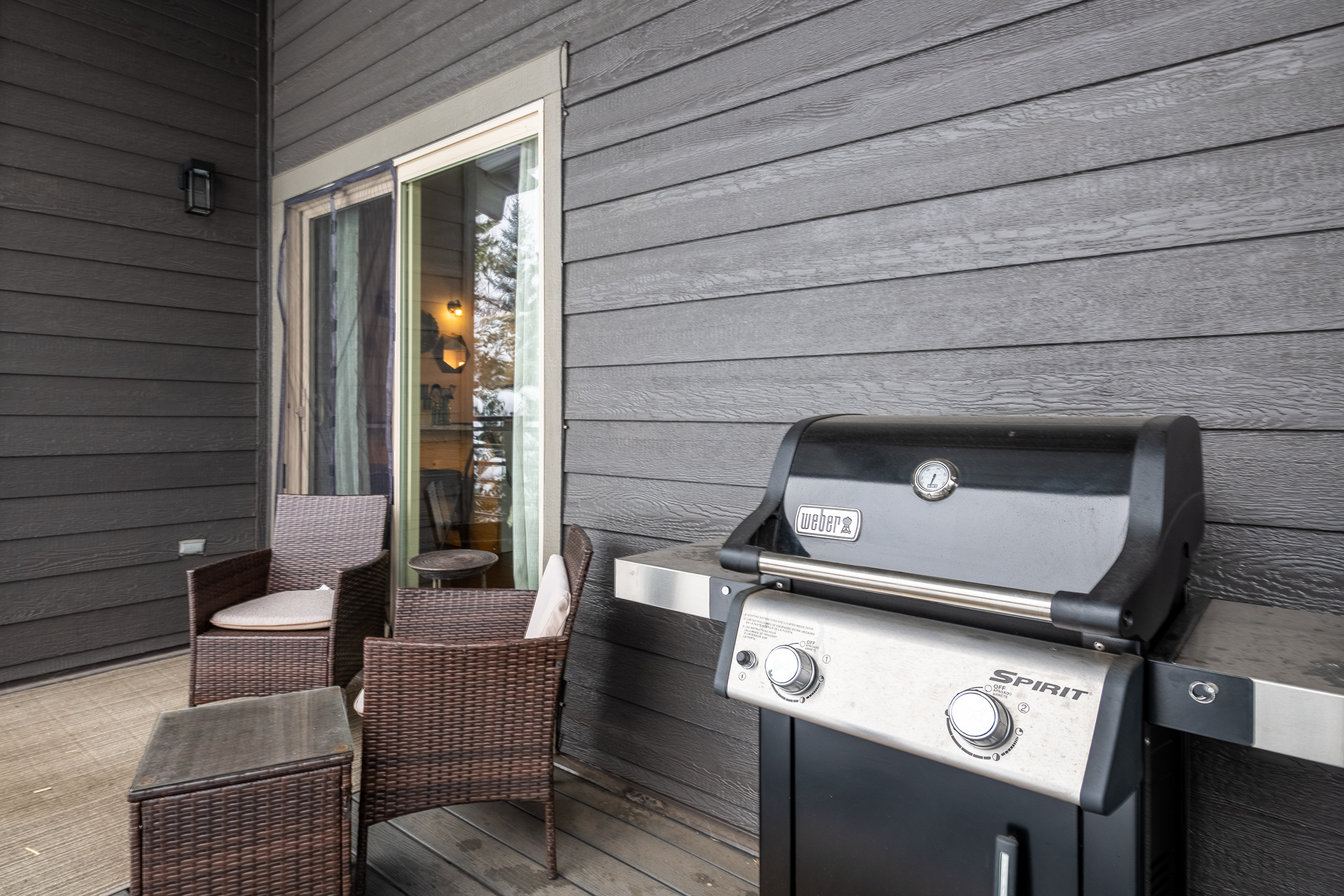 Patio | 2 seater relaxing chairs | Grill