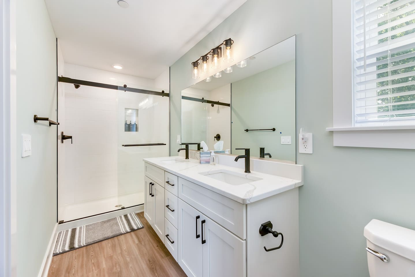 Ensuite