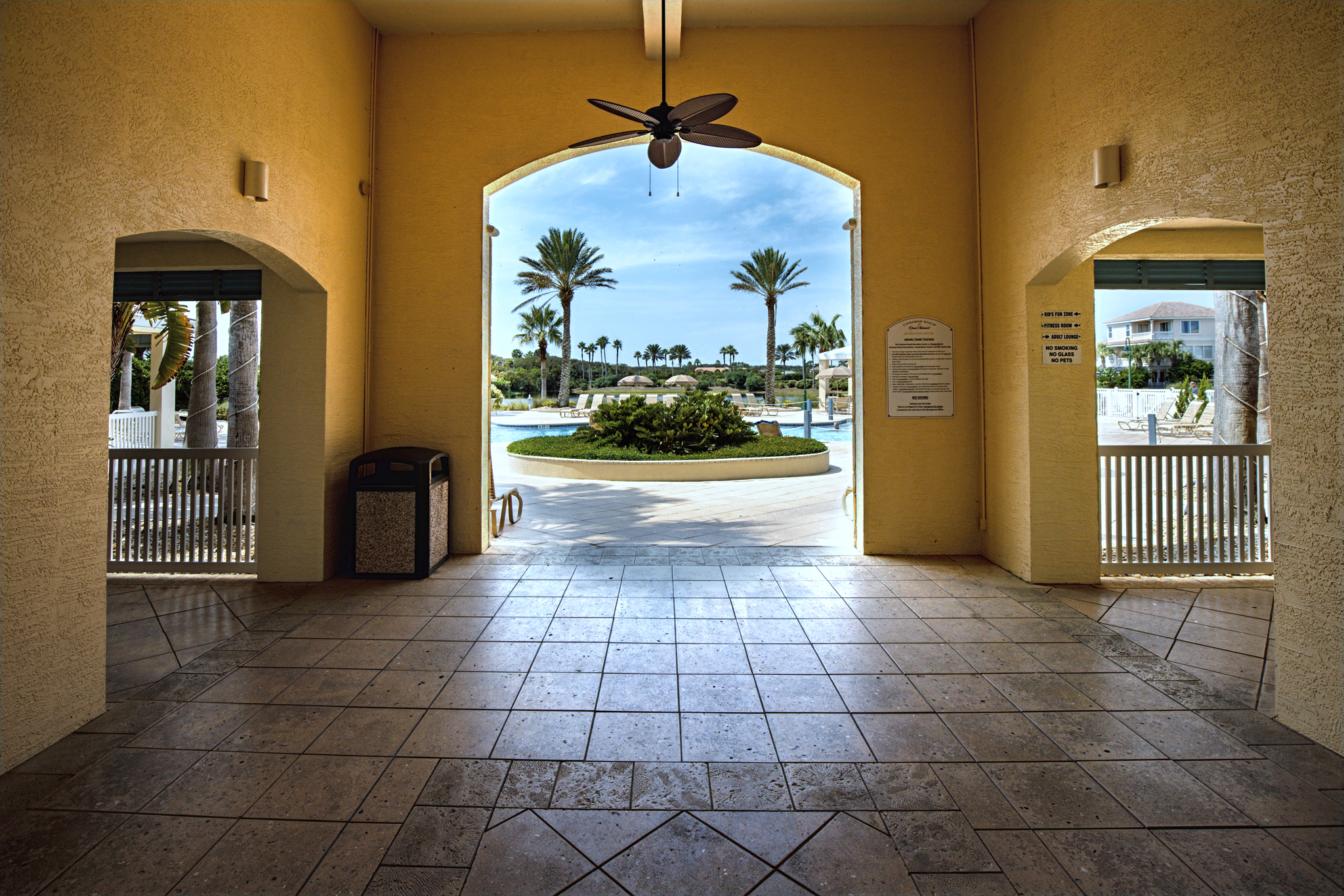 Walk through the Cinnamon Beach breezeway and you’re instantly in vacation mode — pool views, palm trees, and that salty ocean air waiting just beyond. 🌴☀️🏖️
