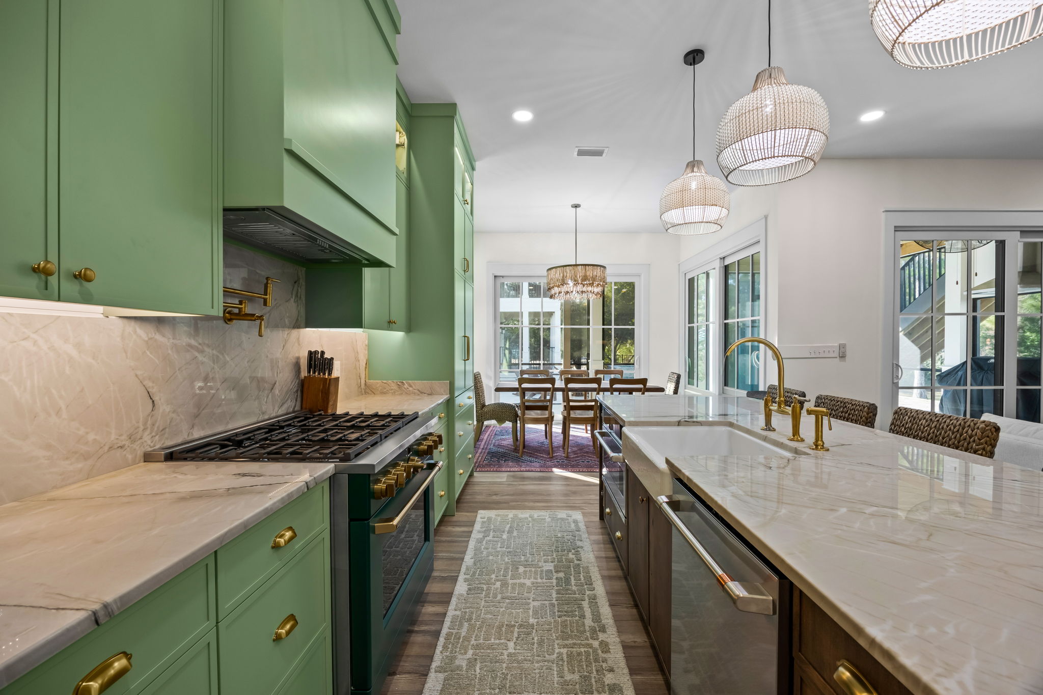 Kitchen (galley view)