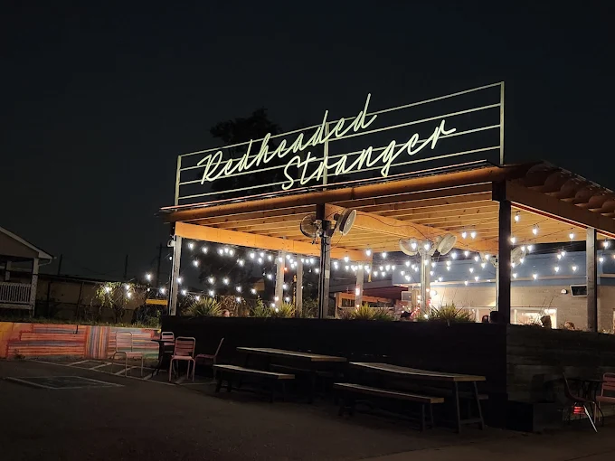 Redheaded Stranger – Viral Tex-Mex tacos & cocktails (6–8 min drive)