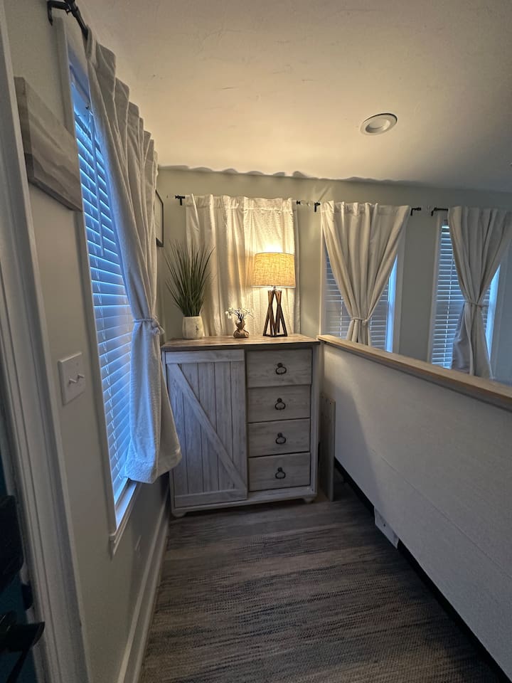 Clothing storage area and dressing area