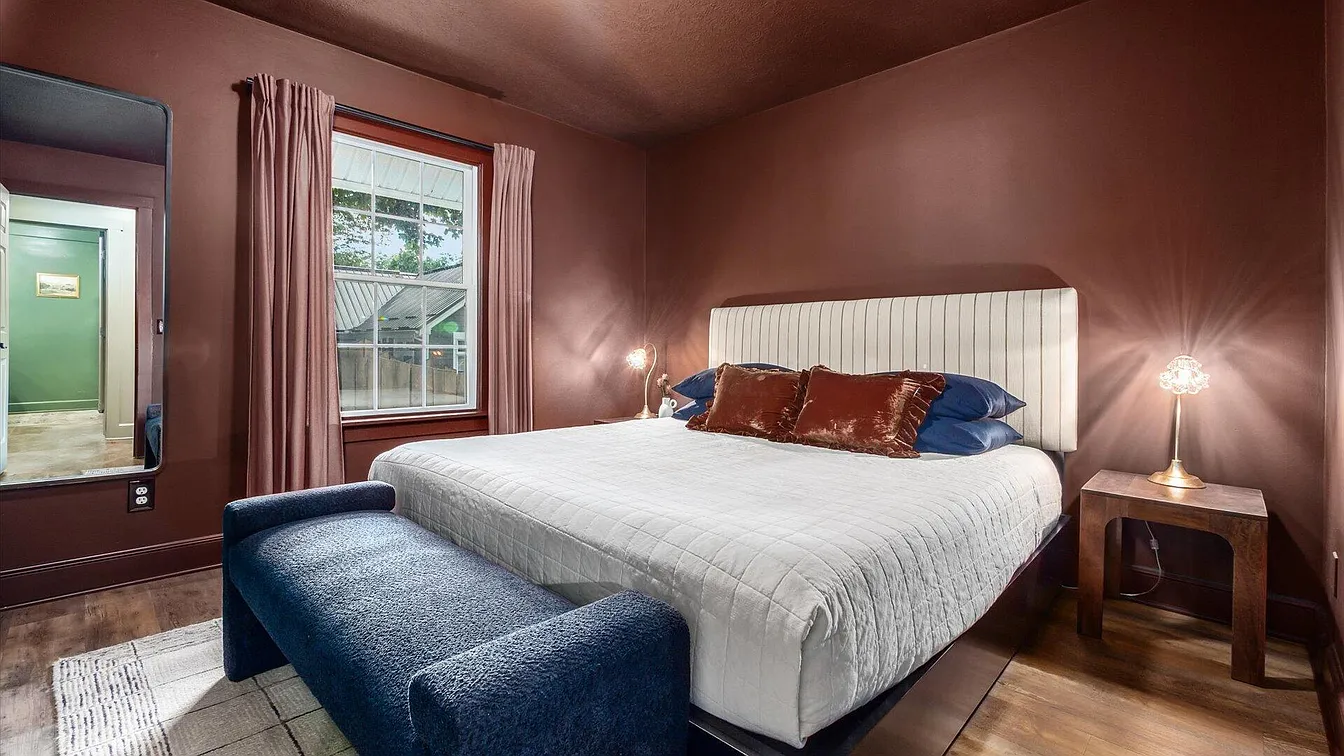 Main Floor Bedroom 1