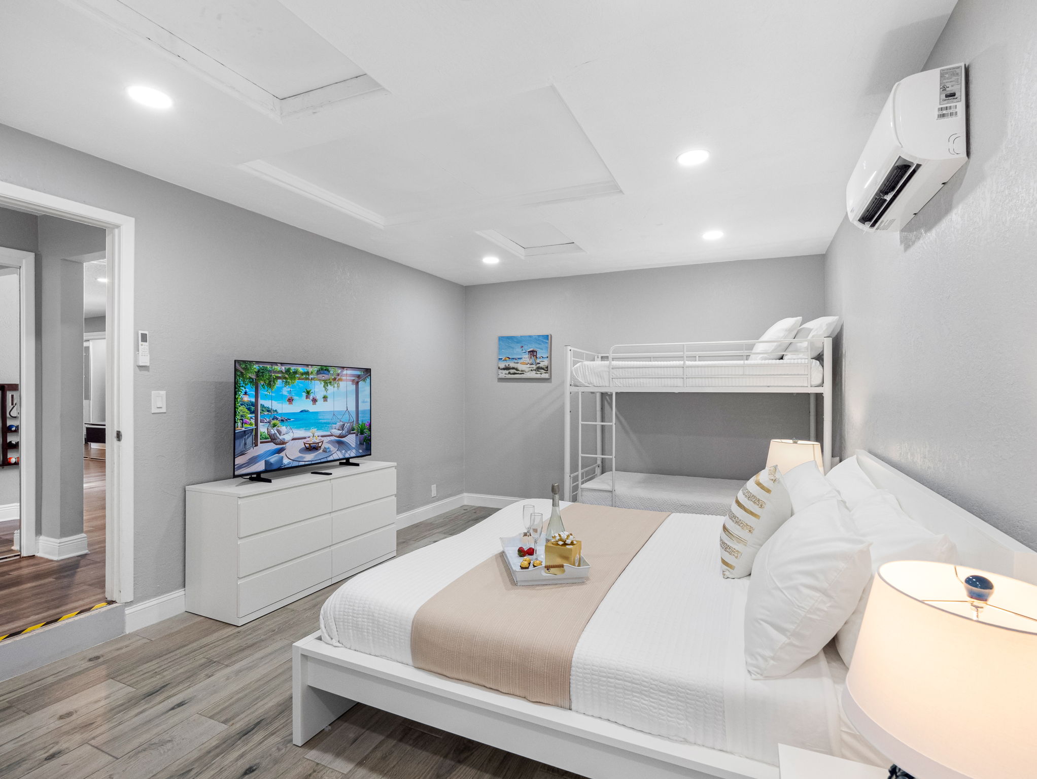 Kids will love climbing into the top bunk while adults can enjoy the comfort of the king bed just a few steps away.