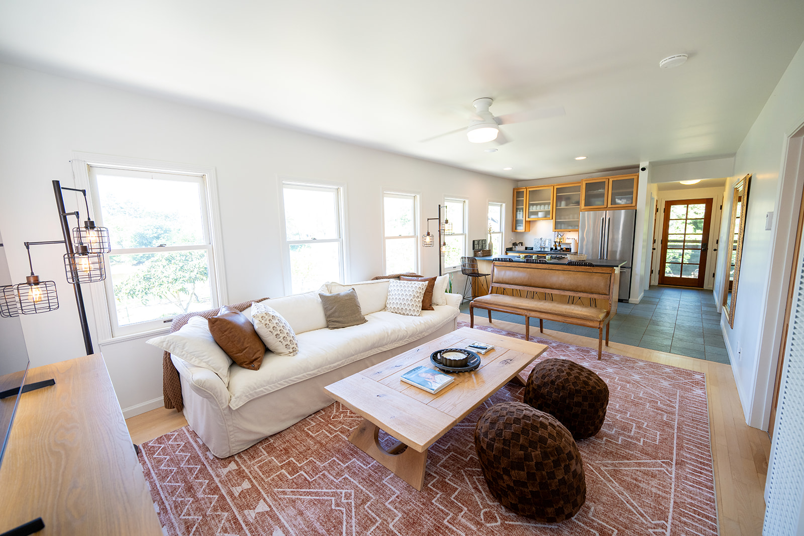Bright and comfortable living space designed for relaxing after a day in Napa. Smart TV and large sofa couch and bench. Board games included for a night in. 