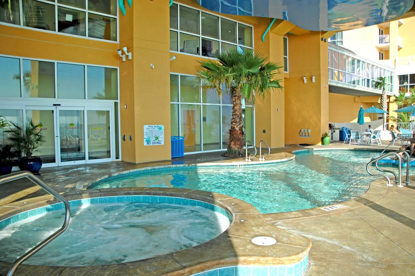 Hot tub