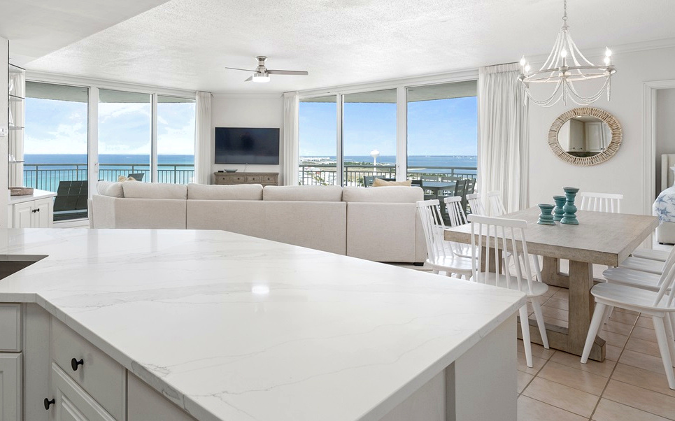 Views of the Gulf & Sound