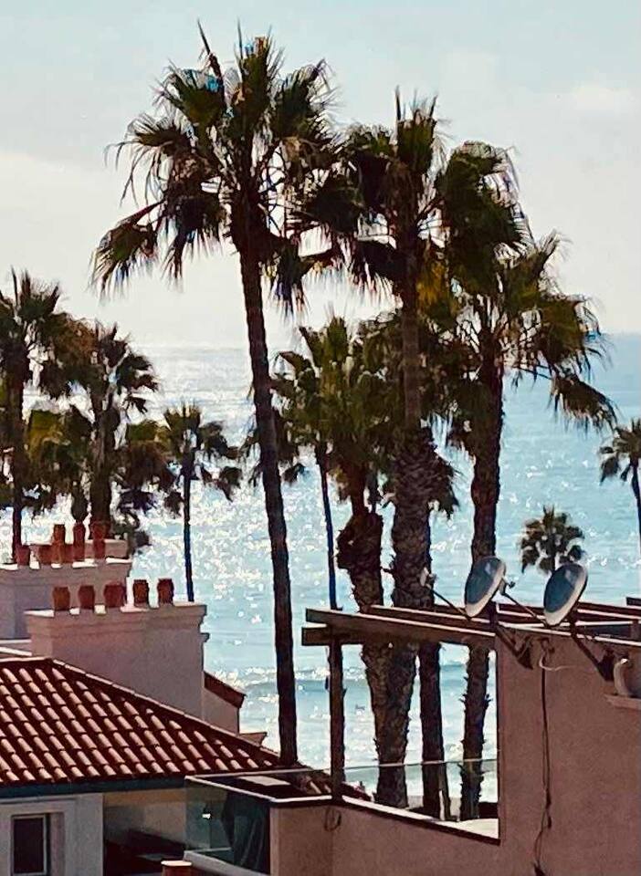 You can even see white water from the unit and watch the surfers.