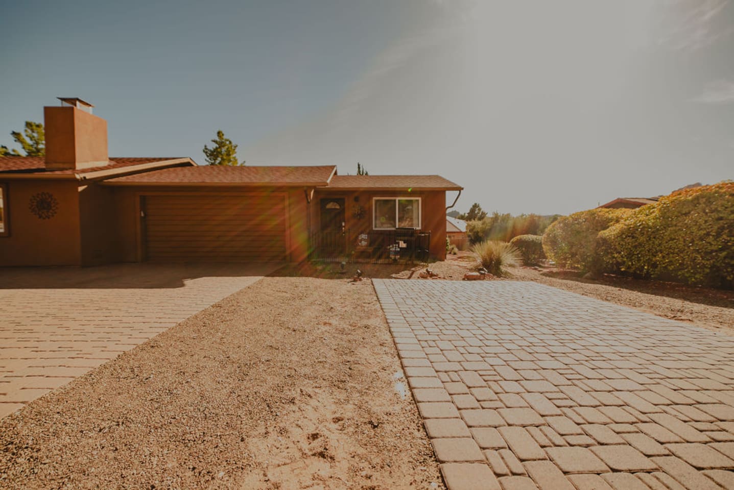 RESERVED PARKING :  Driveway directly in front of the Studio
