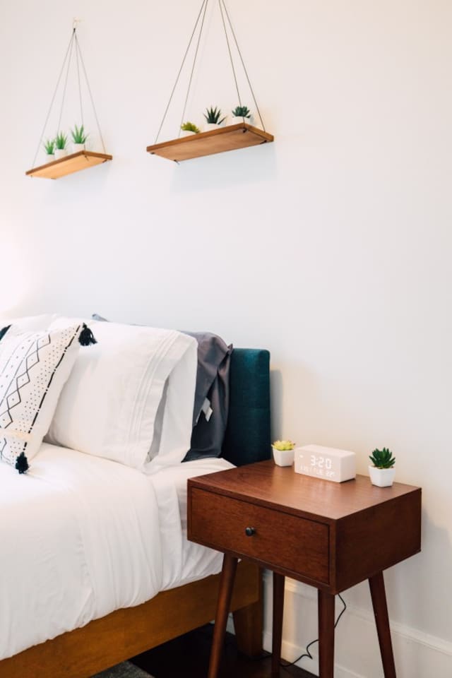  Definitely comfortable beds and decorated like home away from home. - Keisha, 5 Star Review