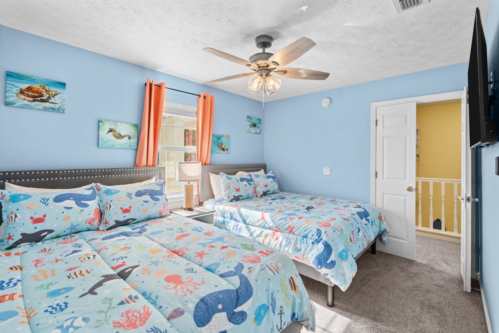 Ocean Room-Upstairs 2 Queen Beds