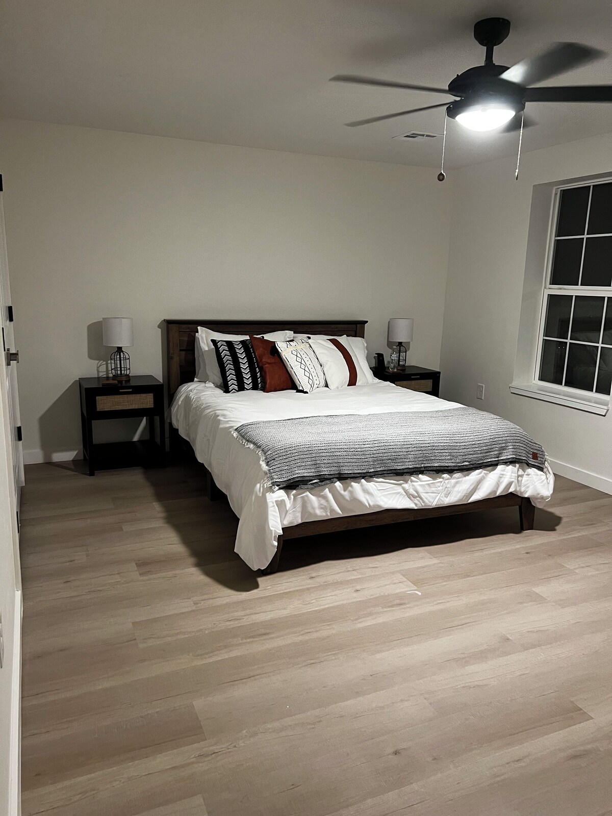 Guest Bedroom #2 - Queen