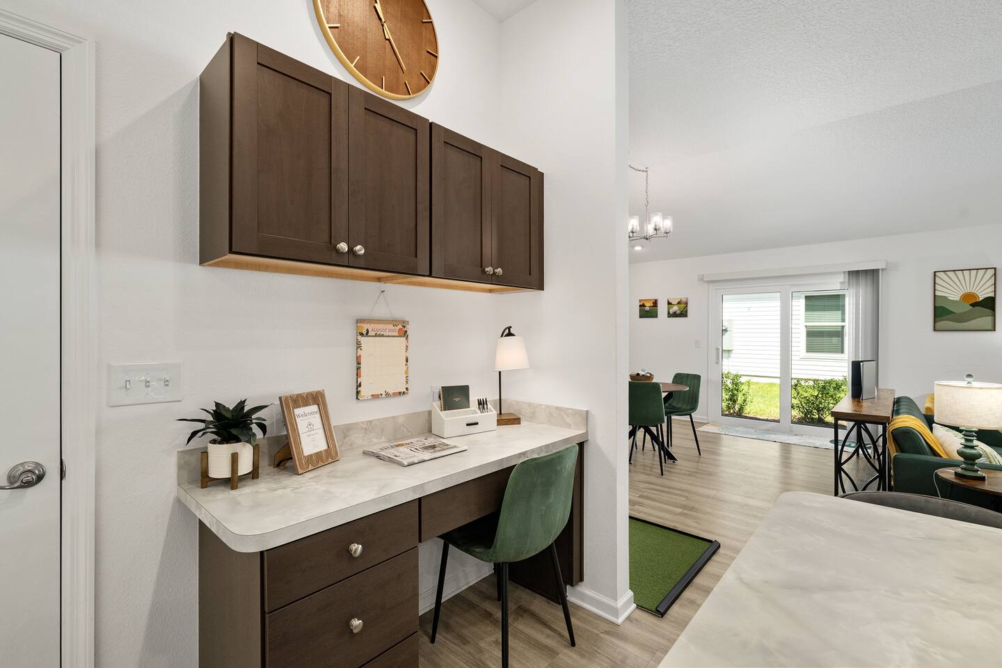 Perfect workspace for all your working needs.