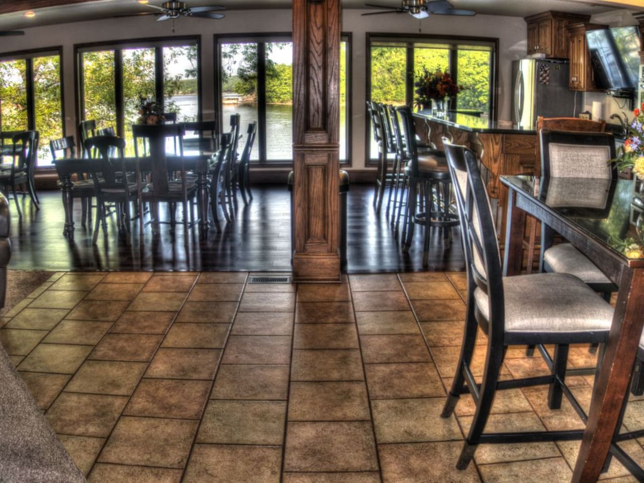 Great lake views from the entire home, upper level