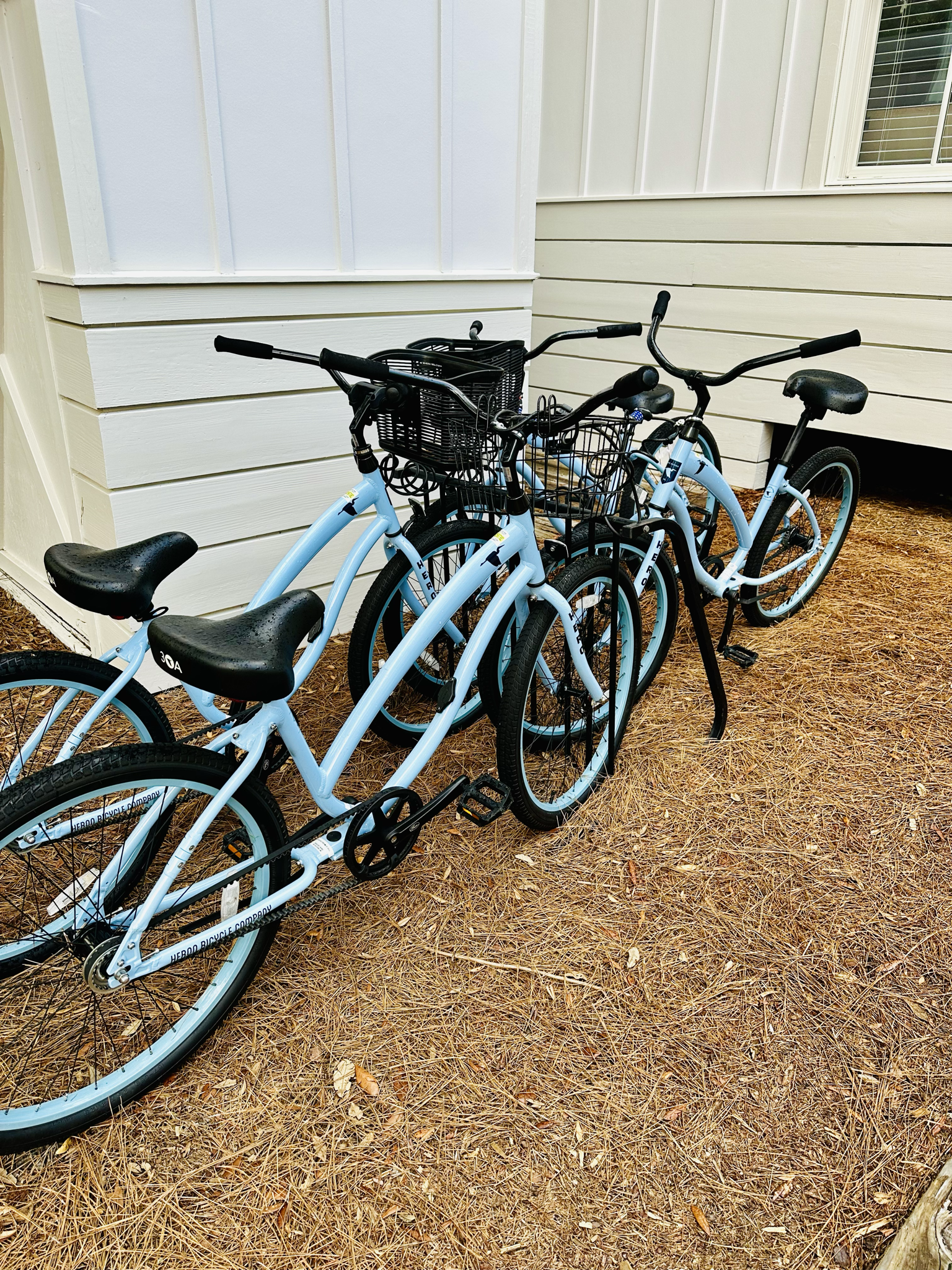 Four Cruiser Bikes are Included with Your Stay