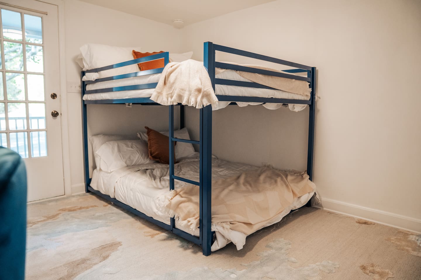 Full size bunk bed