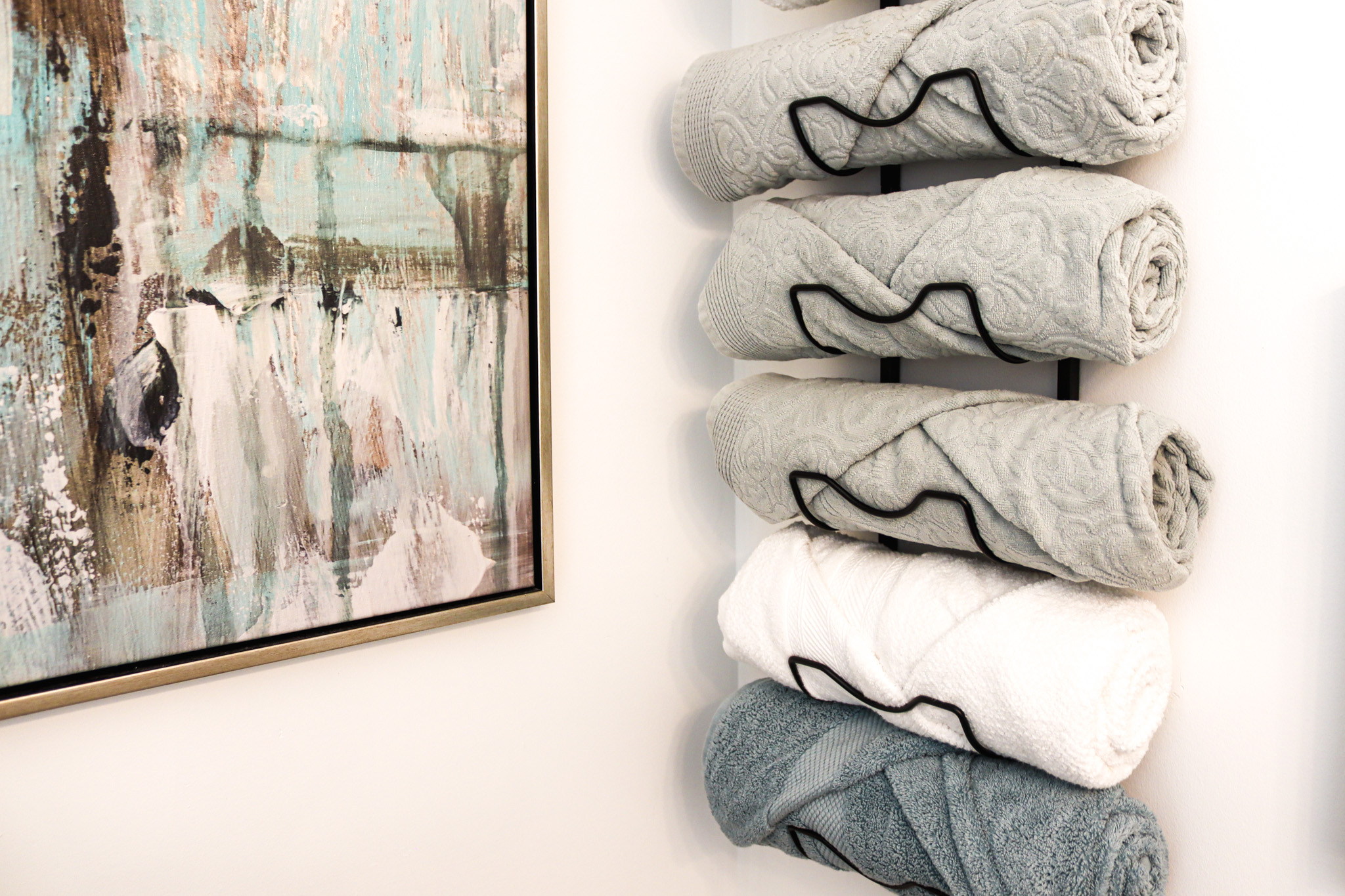 Fresh soft bath towels are provided for every guest to help you feel right at home