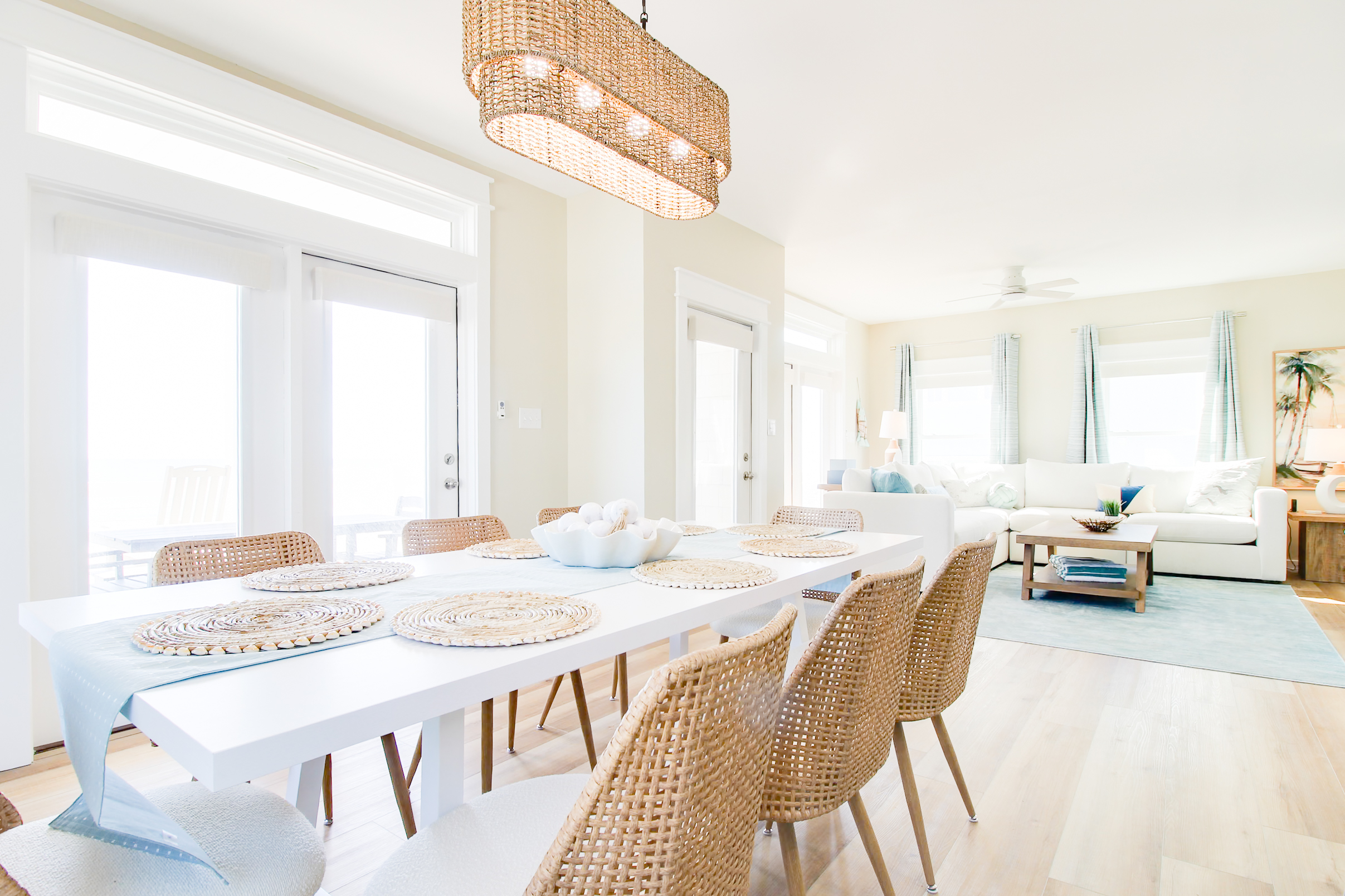 Open Concept Dining & Living Space