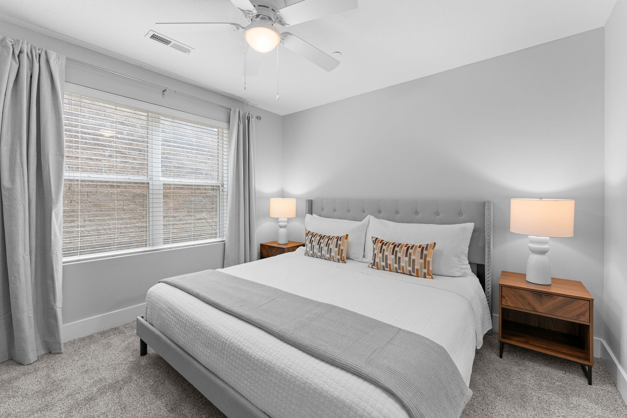 King Bedroom 1