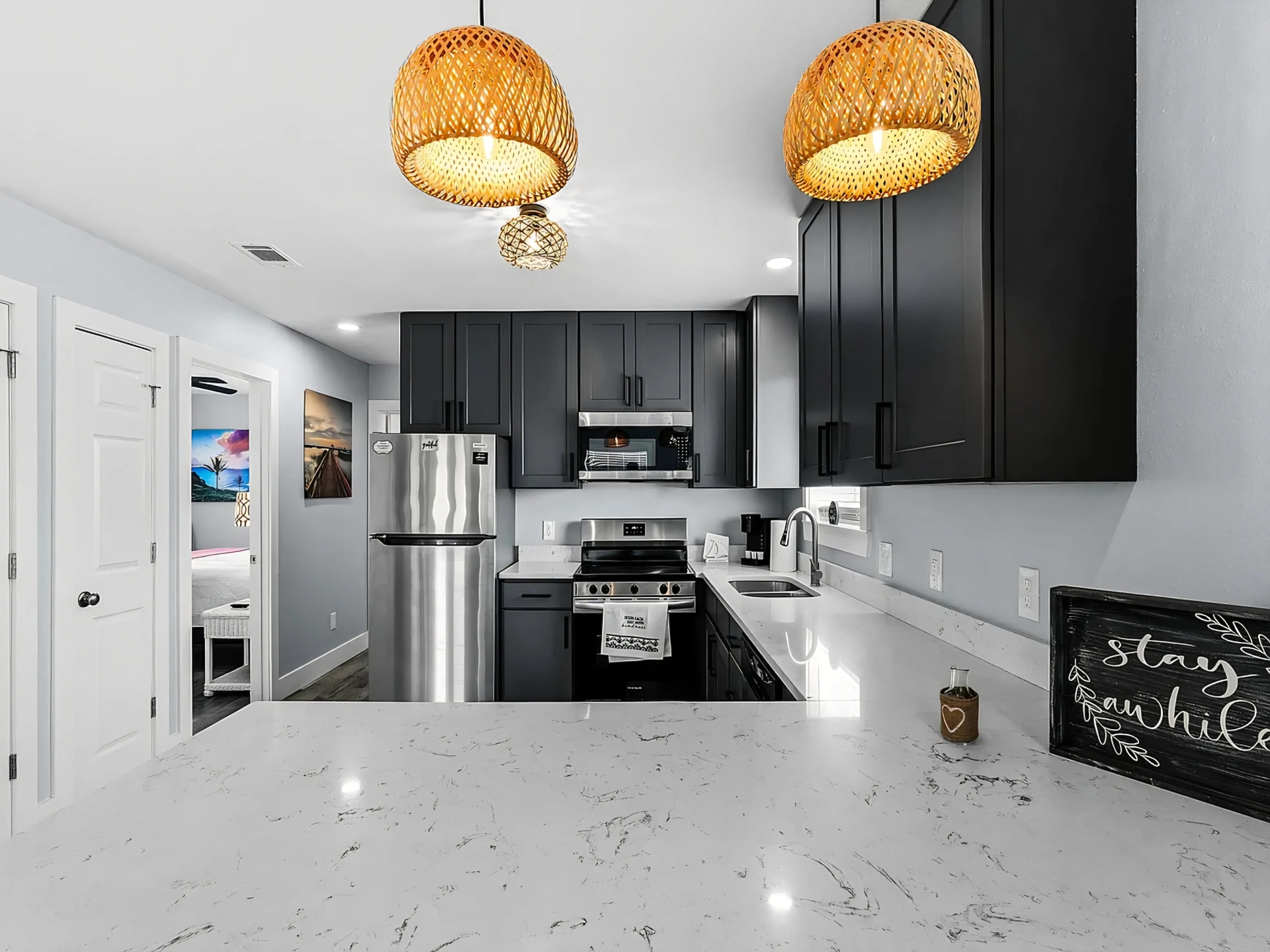 Biltmore Beach Coastal (2nd floor) kitchen