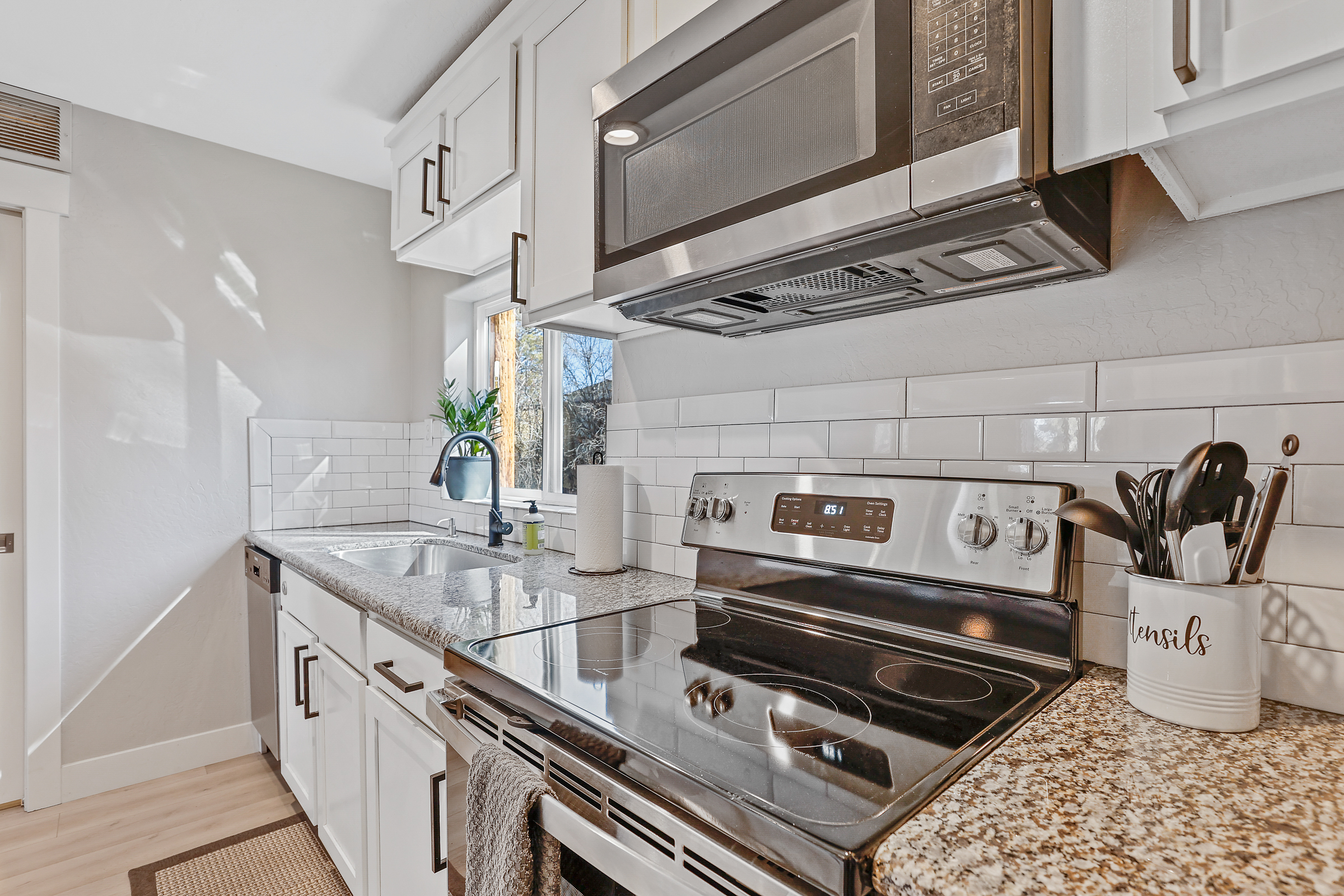 Duplex downstairs kitchen