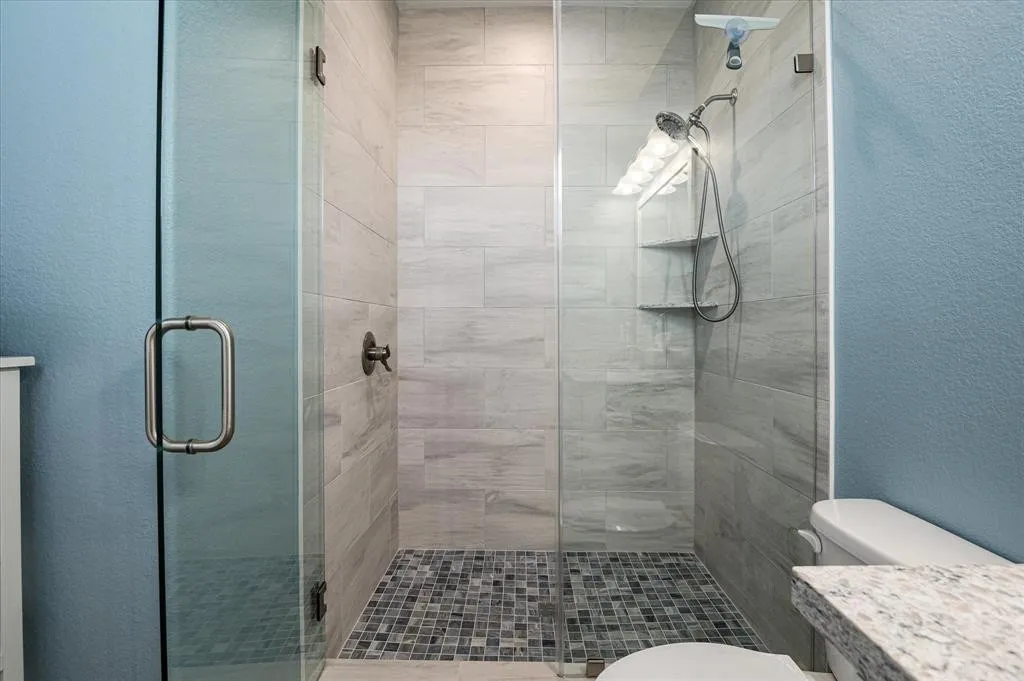 453d050f60c64551ad29a2c0ff46a569 | Beachhouse | Texas | TX | Vacation Homes | Galveston | Crystal Beach | Kokomo | Breezy Days | Beachfront Elegance | Sunrise Serenity | Southern Sands Property Management, LLC