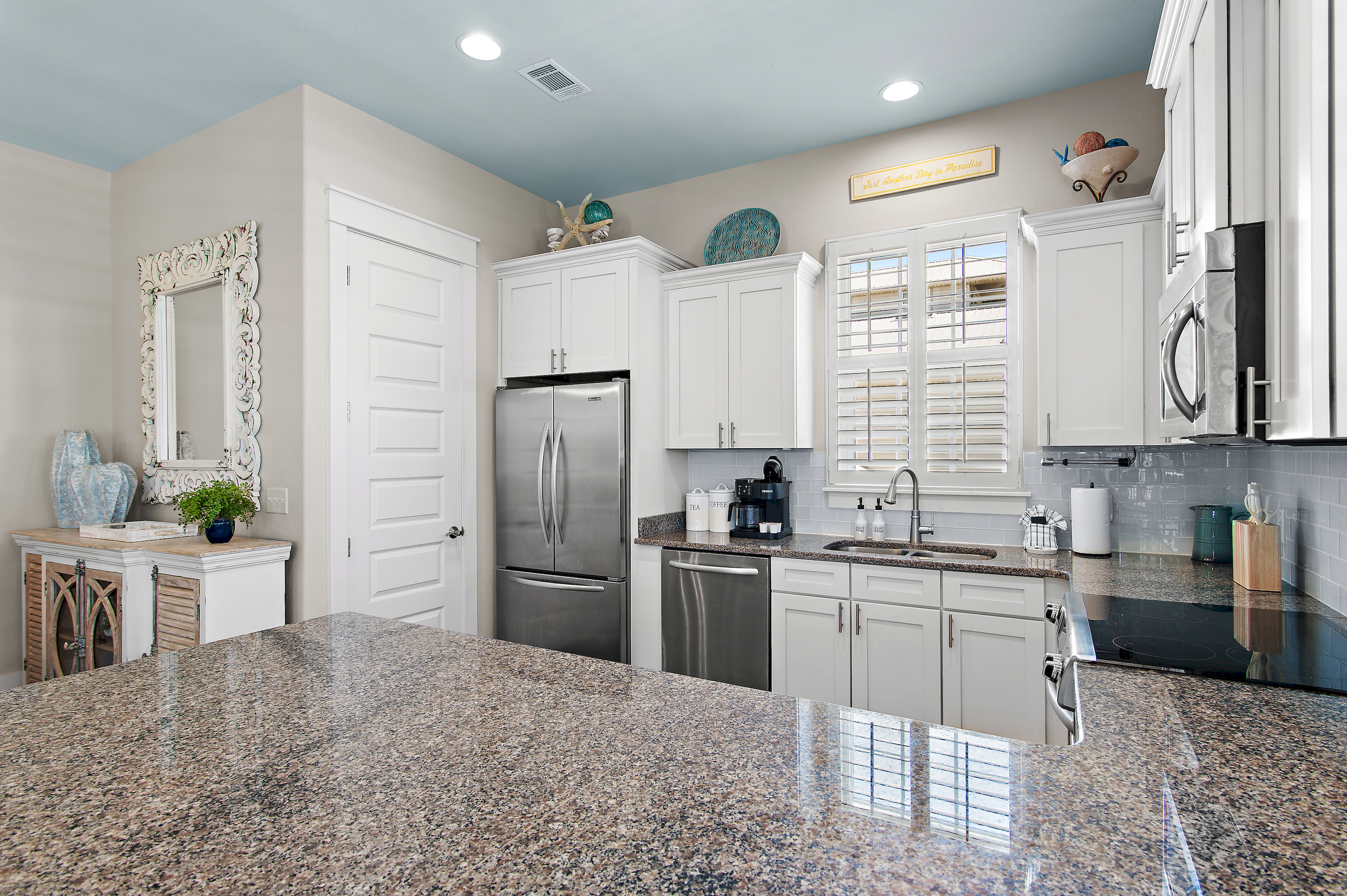 Perfect for preparing meals and gathering with family and friends during your 30A getaway.