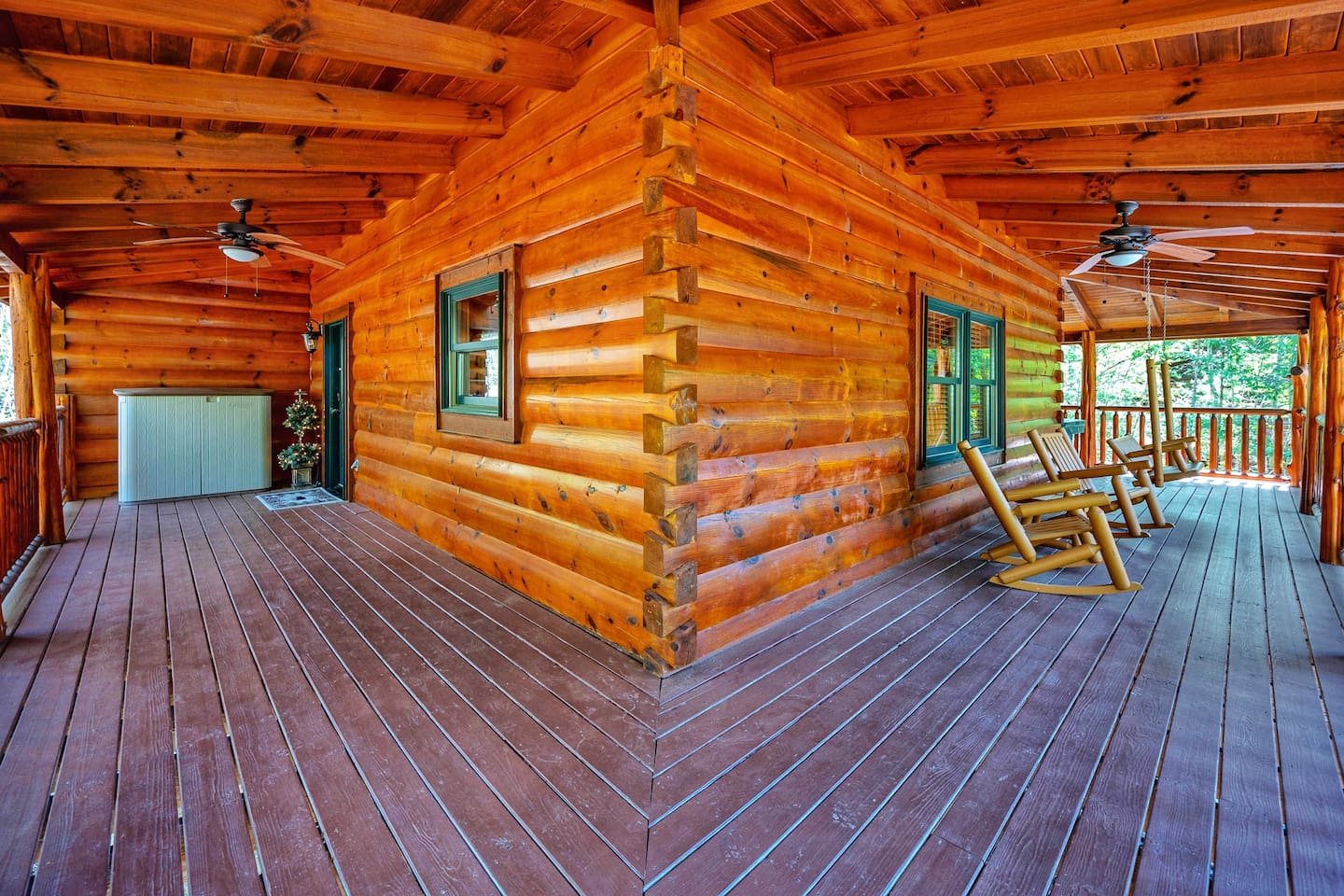 Over 660 sq. ft. of wrap-around deck space for you and your dogs to play and enjoy