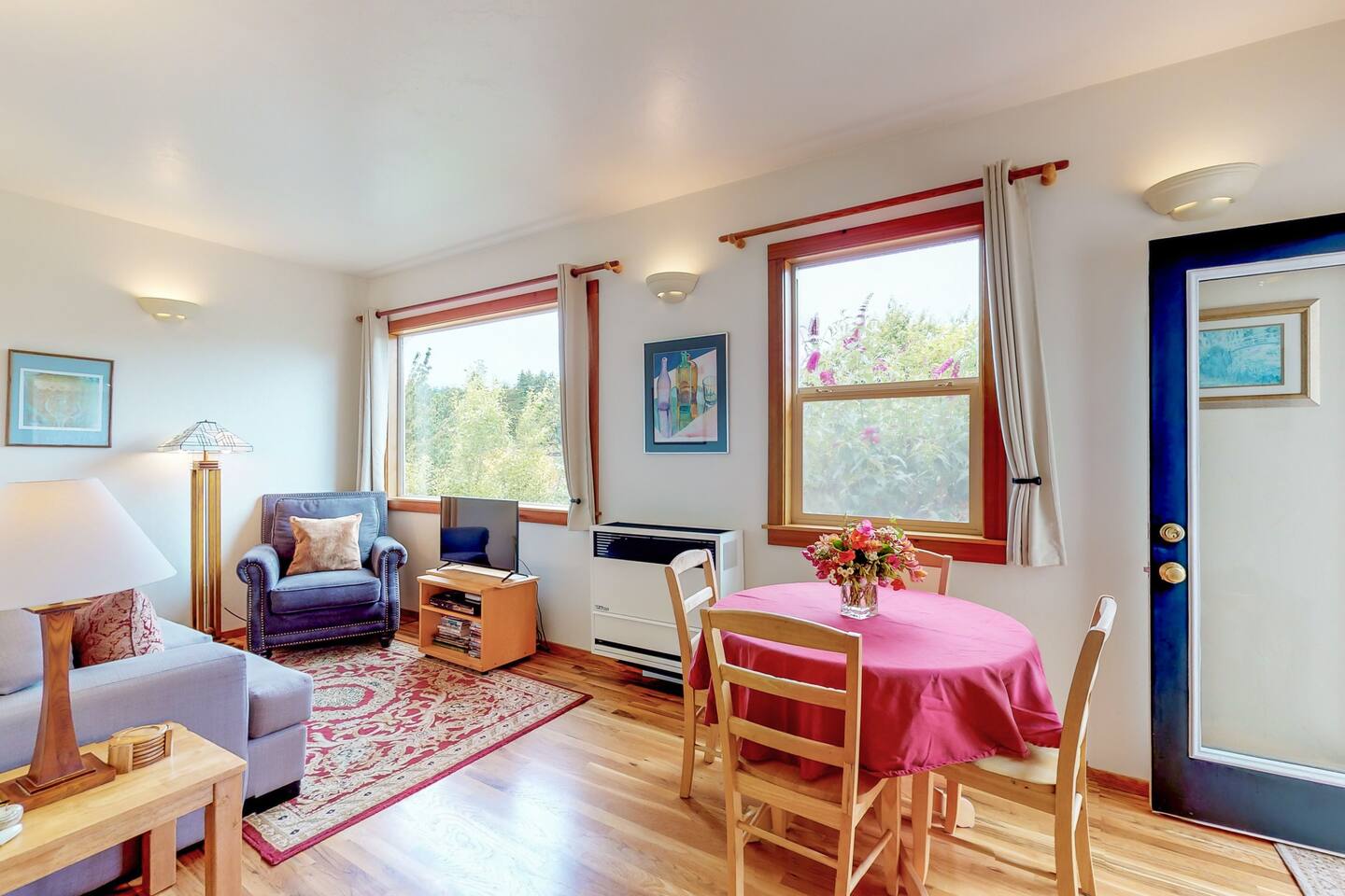 Tasteful Arcata Cottage Humboldt Vacation Rentals