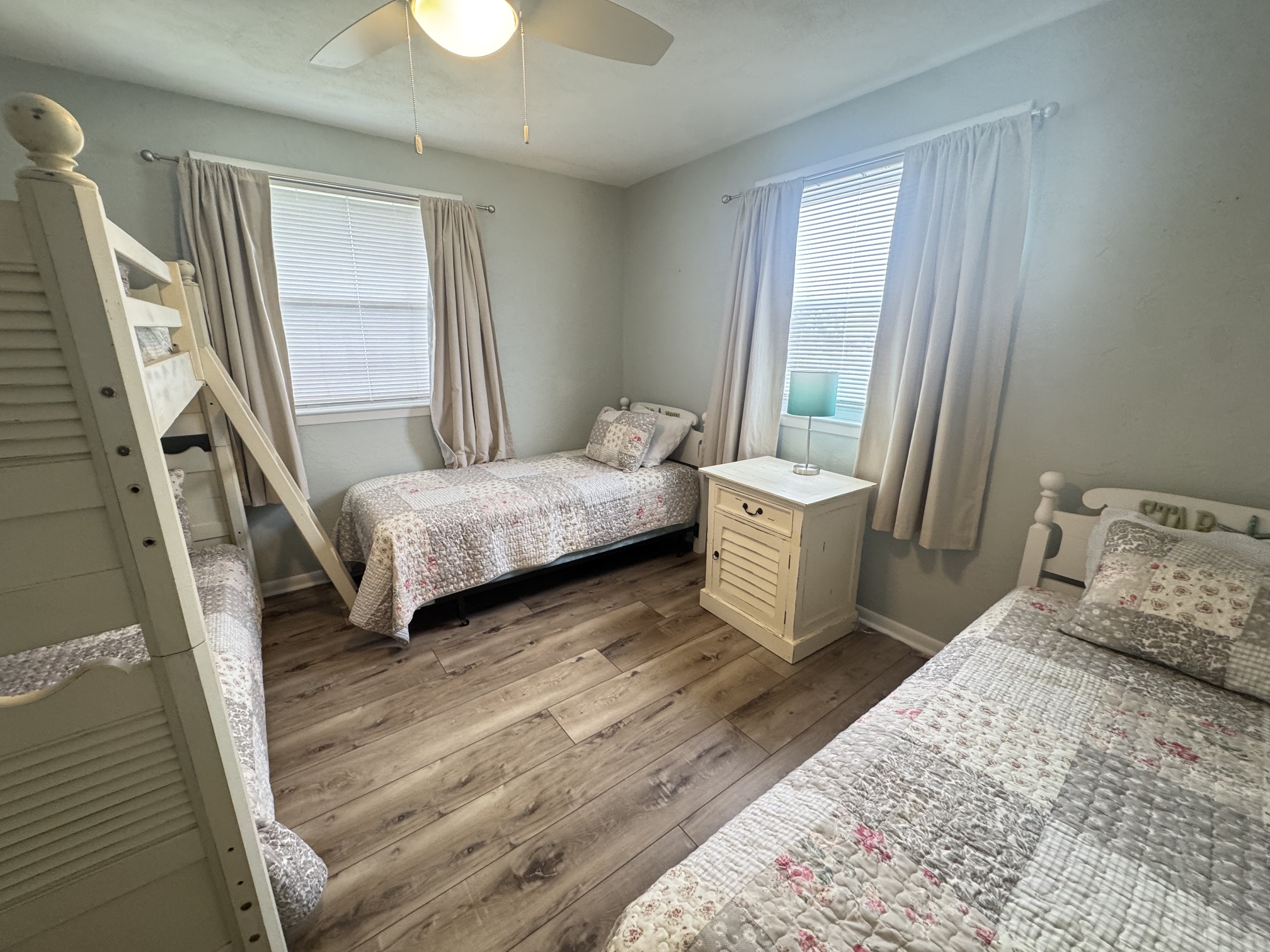 Bunk_Room_Alternate_View