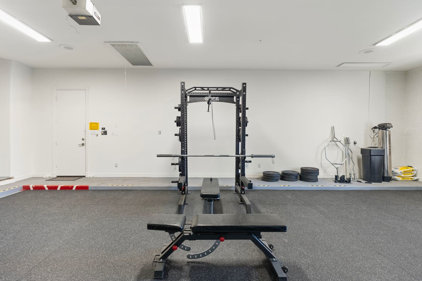 Challenge yourself with our professional-grade squat rack, adjustable bench, and free weights in a clean, well-lit space.

