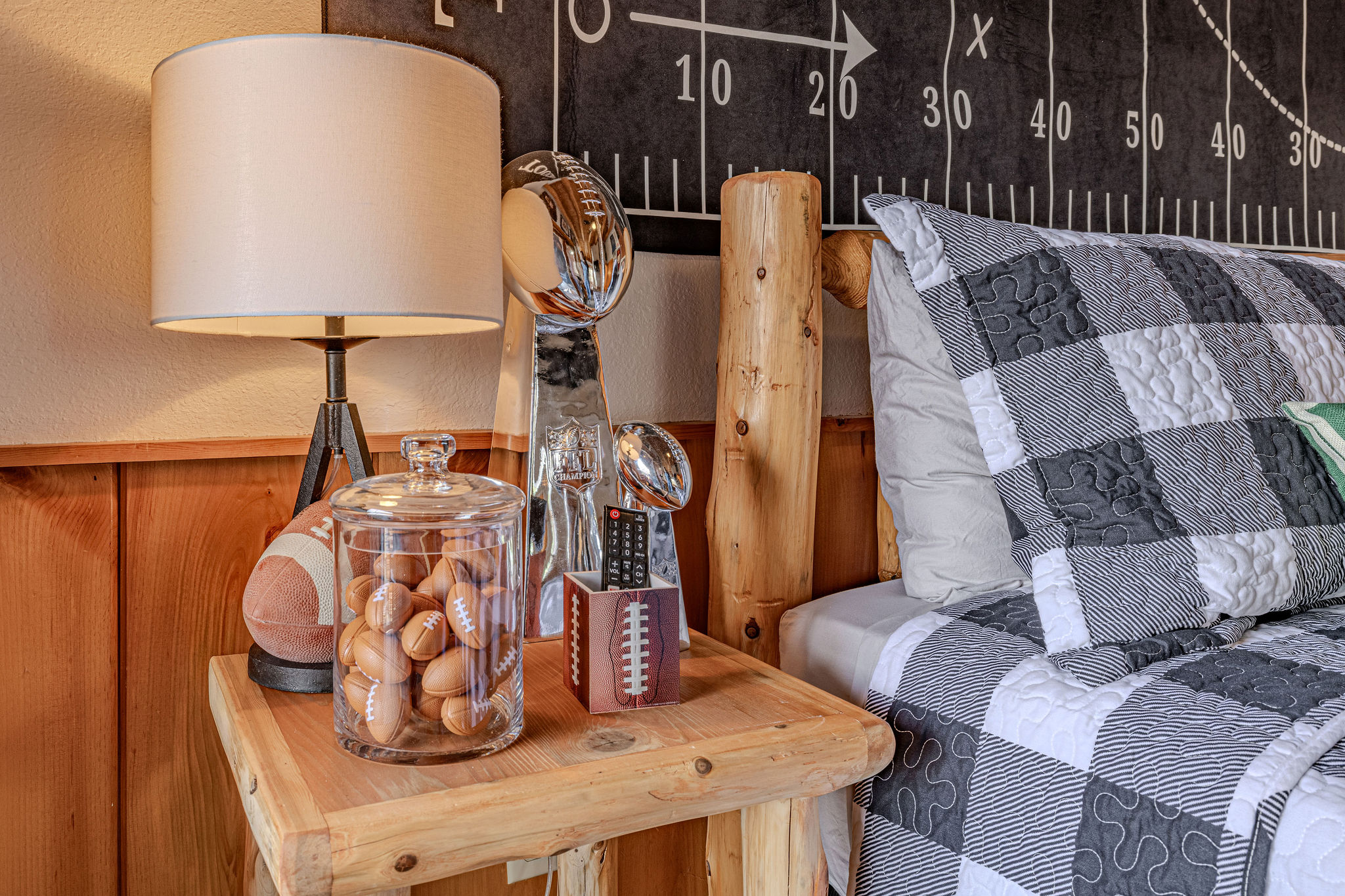 Upstairs king bedroom