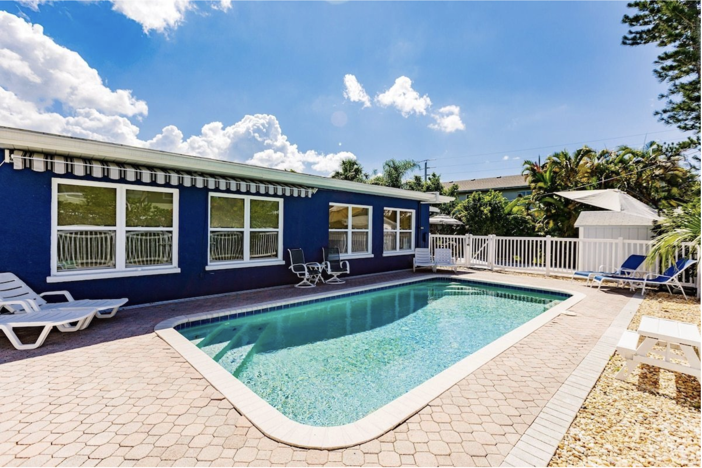 Welcome to paradise! Sleeps 12, Heated Pool 2